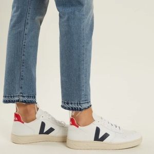 Veja V-10 Sneakers